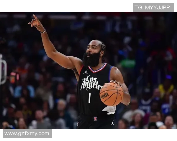 快船与活塞激战正酣现场直播全程回顾与精彩瞬间分析