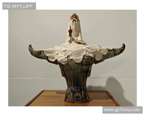 王锴:在时代变革中探索创新与传承的艺术之路 王锴:在时代变革中探索创新与传承的艺术之路