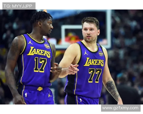 火箭队对湖人队精彩直播全程回顾与赛后分析